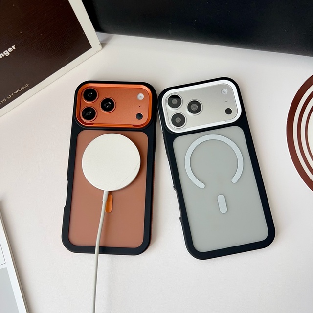 Translucent Matte Hybrid Magnetic Phone Case for iPhone Air 17 Pro Max 16 Pro 15 Plus 14 13 12 Dual Color Protector Wholesale
