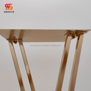 ชั้นโชว์ดอกไม้ทำจากสแตนเลสหรูหราขาตั้งกลางโต๊ะสีทองเรียบปรับแต่งได้สำหรับงานแต่งงานและของตกแต่งงาน - Product Image 3