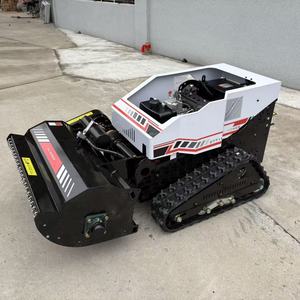 Tondeuse à gazon télécommandée sur chenilles diesel de haute qualité certifiée CE et EPA pour une utilisation à domicile et au jardin. - Product Image 1