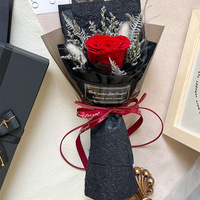 Pour Amazon Hot Premium Bouquet de roses éternelles conservées à la main Coffret cadeau créatif pour la Saint-Valentin pour petite amie et maman