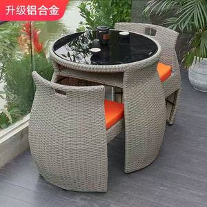 Ensemble de salon de jardin en rotin tressé moderne et durable pour extérieur, avec table et chaises rembourrées, 4 pièces pour balcon - Product Image 3