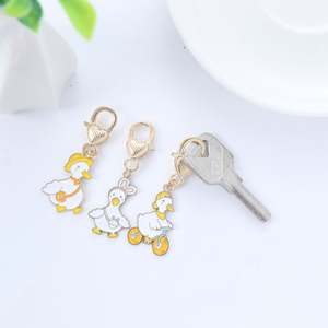时尚包魅力金属钥匙扣鸭黄快乐鸭钥匙扣水晶水钻钥匙扣女孩礼品可爱橡皮鸭钥匙扣 - Product Image 2