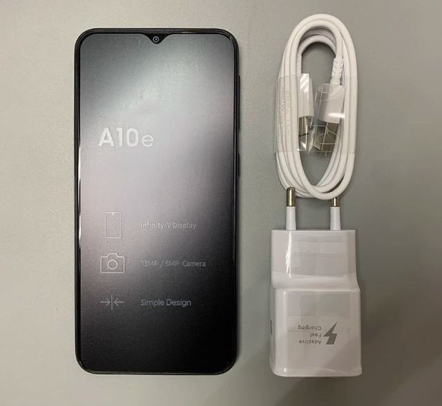 Official Used A10 Chip Unlocked Mobile Phone US Version 5G 6.5 Screen 50MP Camera