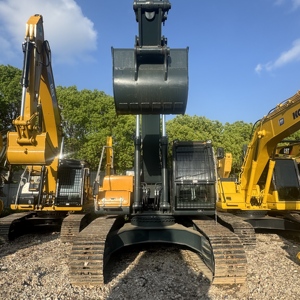 Excavatrice sur chenilles Hyundai R305LC-9T d'occasion, année 2024, 30 tonnes, pour travaux de construction lourds, avec peu d'heures de fonctionnement - Product Image 4
