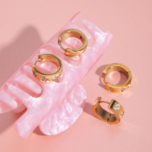 ต่างหู J&D ชุบทอง 18K สแตนเลสประดับเพชรซิคอนสีขาว รูปหัวใจและดาว ต่างหูแฟชั่นโรแมนติก เครื่องประดับสำหรับผู้หญิง - Product Image 3