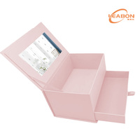 Boîte en papier rigide magnétique portable, écologique et luxueuse, avec fenêtre transparente en PVC, laminage mat, logo personnalisé, pour parfums et cosmétiques