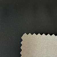Tissu en nylon enduit de TPU, le plus populaire, imperméable, tissu ripstop en nylon, idéal pour les vestes softshell, les pantalons de montagne, les doudounes.