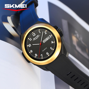 Montre chronographe ronde pour homme, bracelet en silicone de luxe, montre à quartz étanche 30M, montres en gros - Product Image 1