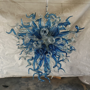 Lustre en verre soufflé à la main lustre en verre de murano de luxe lustre d'art bleu luminaire pour salle à manger salon villa - Product Image 4