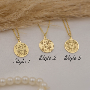 Collar con colgante redondo personalizado con grabado de símbolo africano Joyería impermeable hipoalergénica chapada <span class=keywords><strong>en</strong></span> oro de 18 quilates personalizada - Product Image 4