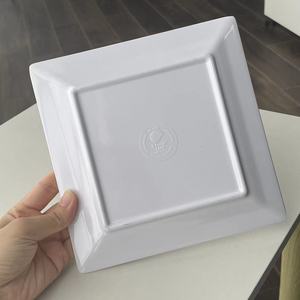 Assiettes de service carrées blanches occidentales en mélamine de 7,5 pouces, assiettes à dîner en porcelaine pour enfants, pour les pâtes, le steak, les fêtes de Noël - Product Image 3