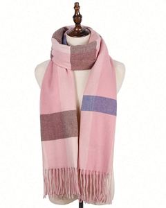 Écharpe longue en cachemire à carreaux rose de luxe pour femmes, hiver - Product Image 3