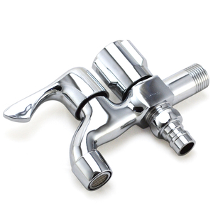 Robinet à bavette pour tuyau d'arrosage en laiton fantaisie au design moderne Excellent prix Utilisation extérieure pour la machine à laver et le bassin Noyau de valve en céramique avec poignée en <span class=keywords><strong>zinc</strong></span> - Product Image 3