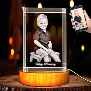 Photo holographique 3D personnalisée gravée à l'intérieur du cristal avec votre propre photo (anniversaire, cadeau de mariage, fête des mères, etc.)
