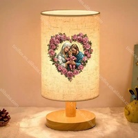 Lampe de table religieuse en forme de rose, alimentée par USB, cadre en forme de cœur, Jésus, famille sainte chrétienne, œuvre d'art florale, commande par bouton, lumière