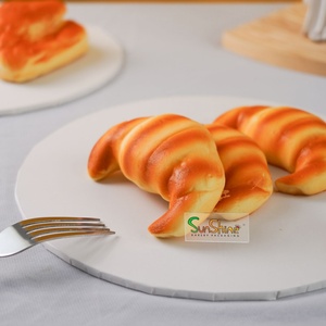 Sunshine 8\" Gold Cake Board Double Thick 3mm Cardboard Cake Base for Birthday Party Decorations Embossed Printing - Product Image 4