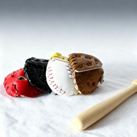 Mini equipo deportivo de simulación para exteriores, modelo OB11, set de tres piezas de bate y guante de béisbol para casa de muñecas, artesanía de plástico
