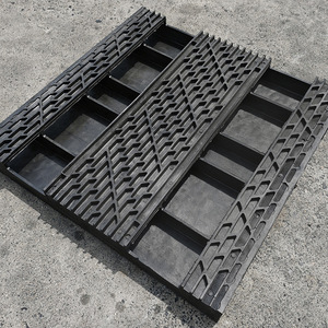 Manufacturer wholesale <b>warehousing</b> logistics goods stacking four-way forklift high-load remolded rubber pallets black pallets - Product Image 1