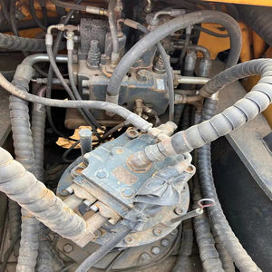 รถขุดไฮดรอลิกแบบตีนตะขาบมือสอง Hyundai Japan รุ่น 335LC-9 สภาพสมบูรณ์แบบ ราคา R335-7 พร้อมมอเตอร์และชิ้นส่วนเกียร์ - Product Image 5