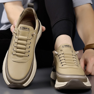V30PA รองเท้าหนังลำลองสำหรับผู้ชายส้นเตี้ยพื้นรองเท้ายางน้ำหนักเบาสไตล์ลำลอง - Product Image 1