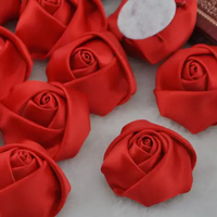 Assortiment de fleurs de Rose en Satin de couleur rouge pour emballage cadeau ruban de Satin pour bricolage décoration fleurs artificielles pour voiture de mariage