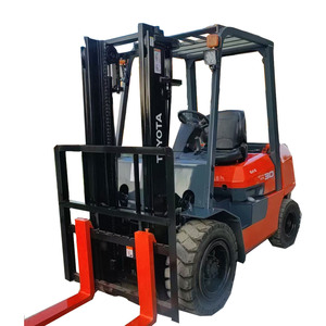 รถยกมือสอง3T รถยกเครื่องยนต์ดีเซลโตโยต้ารถยก3T เครื่องจักรก่อสร้างดินเครื่องจักรขนส่งรถยกดีเซลราคาถูก - Product Image 1