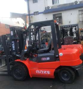 Montacargas Diésel HELI Usado de 3 Toneladas, 2023, Mástil de Dos Etapas, Capacidad para Terrenos Difíciles, Accesorios Personalizables para una Operación Mejorada - Product Image 6