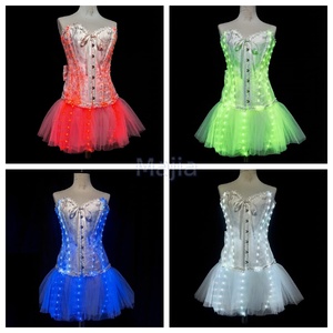 Chaleco de <span class=keywords><strong>lentejuelas</strong></span> con luz LED para mujer, chaqueta ajustada brillante, cárdigan con brillo, tops brillantes para fiesta disco vaquera - Product Image 4