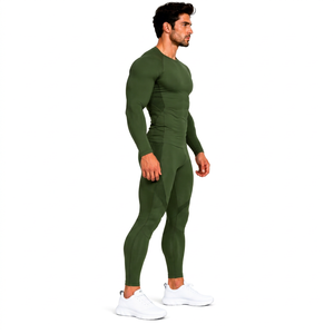 Conjunto de Compresión Deportivo para Hombre Risk Sports, Color Verde Oliva, Sin Costuras, con Logotipo Personalizado, Camiseta de Manga Larga y Pantalones hasta el Tobillo - Product Image 1