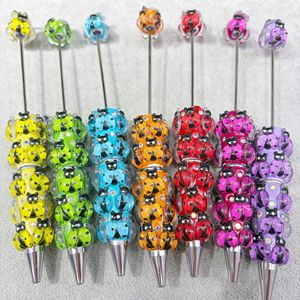 Fabrikneu <span class=keywords><strong>TK</strong></span> Heißer Verkauf Marienkäfer-Geschenkstift DIY Kreativer Perlenstift Schwerer Bastel-Tonperlen-Kugelschreiber Mini-Bohnenstift Großhandel - Product Image 1