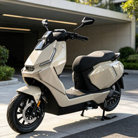 Moto électrique rapide à 2 roues CKD SKD 12 pouces, 1100/1300W, vitesse maximale de 60 km/h, scooter électrique avec batterie amovible