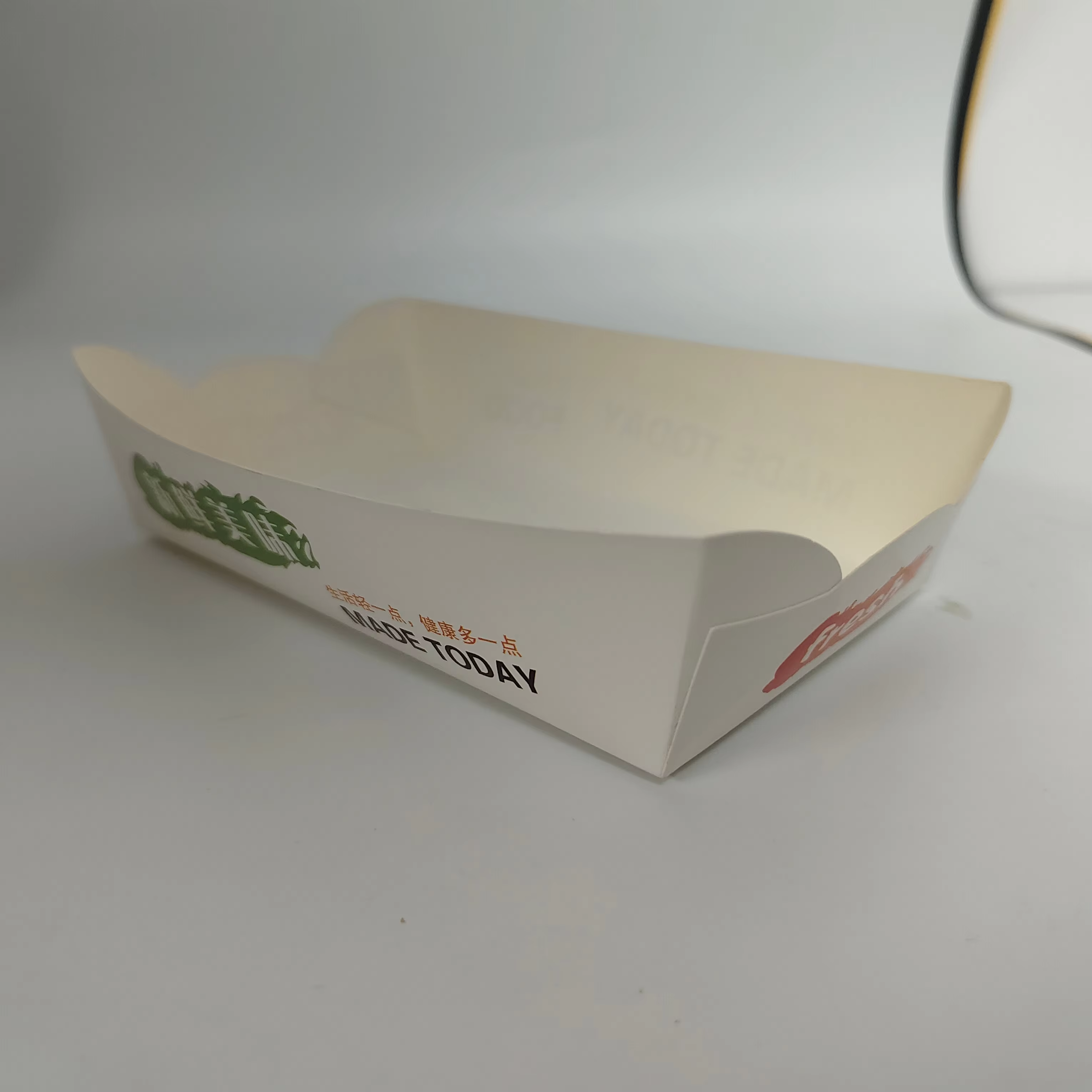 Eco-friendly Disposable Paper Trays & Bowls for Snack Cookie Bread-Large Plates Party Favors Carnivals Decor