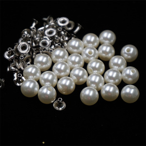 Remaches Metálicos con Púas <span class=keywords><strong>de</strong></span> Perla <span class=keywords><strong>de</strong></span> Varios Tamaños para Decoración <span class=keywords><strong>de</strong></span> <span class=keywords><strong>Tela</strong></span>, Jeans, Cuero, Sombreros, Zapatos, Ropa, Bolsos, Velos <span class=keywords><strong>de</strong></span> Novia, Perlas y Remaches para Manualidades - Product Image 1