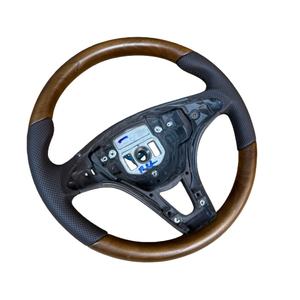 Volante de Madera de Melocotón para Mercedes Benz E300gls, Personalizable para una Apariencia de Alta Gama - Product Image 2