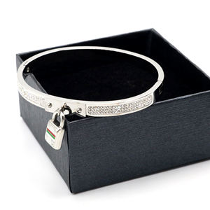 AFXSION 2020 Nuovo Bracciale con Chiusura a Diamante Gioielli Classici di Marca <span class=keywords><strong>Bracciali</strong></span> in Acciaio Inossidabile per Donne - Product Image 5