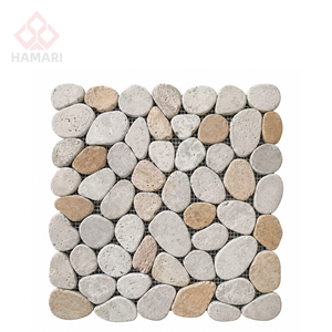Piastrelle a mosaico in ciottoli levigati 305x305x8mm Stile Spiaggia Costiera per Decorazione Pareti Esterni e Patio - Product Image 1