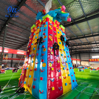 Vente directe usine Mur d'escalade gonflable en PVC 8x8M, Jeu sportif multifonctionnel de défi d'escalade avec cordes, Certifié CE