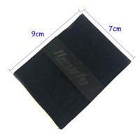 Pochette de luxe en suède avec rabat, petit format, logo gaufré, pour bijoux et bagues