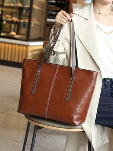 Bolsos de mano de cuero genuino para mujer, de gran capacidad, estilo casual, de diseñador, con dos correas, bandolera, con cremallera, suaves, de China, ¡los más vendidos! - Product Image 2
