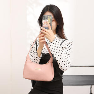 Bolsos de Hombro de Media Luna para Mujer, Diseño Moderno, Bolsos de Mano para Mujer y Niña, Venta al por Mayor desde China - Product Image 5