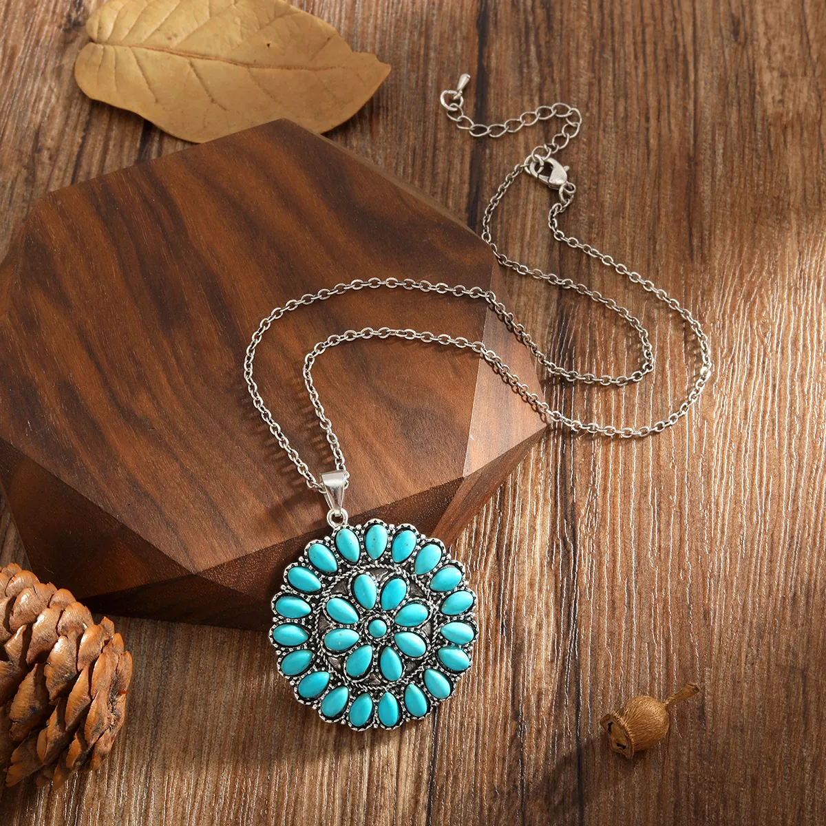 Fashion Jewelry boho design naja turquoise jewelry round pendant vintage necklace for women ladies gifts