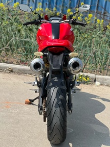 <span class=keywords><strong>Ducati</strong></span> <span class=keywords><strong>Monster</strong></span> 696 d'occasion, 696cc, refroidissement par air, L-Twin, Naked, ABS, <span class=keywords><strong>6</strong></span> vitesses, transmission par chaîne, réservoir de carburant 15L, Guangdong - Product Image 4