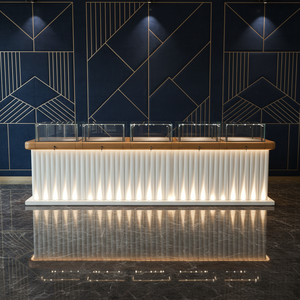 Vetrina Espositiva Personalizzata per Chiosco, Vetrina in Vetro con Serratura, Espositore Commerciale Moderno con LED per Orologi e Gioielli - Product Image 1