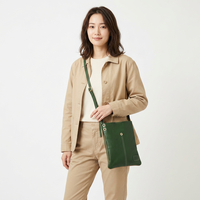 Tas Selempang Kulit Asli Laisser Faire Green dengan Satu Kancing, Tali Selempang, Lapisan Katun, Cocok untuk Semua Musim, untuk Aktivitas Sehari-hari