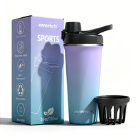 Bouteille shaker protéinée isotherme en acier inoxydable de 26 oz, personnalisable en gros, sans BPA, pour le sport et le fitness, avec mélangeur à fil