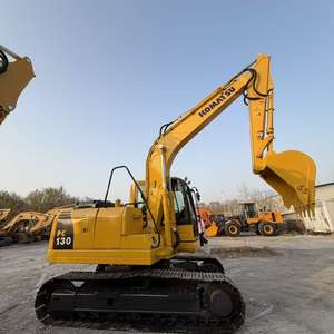Excavadora de orugas hidráulica Komatsu PC130 de buena calidad, gran oferta, con cucharón de agarre, 13 toneladas de peso operativo, modelo 2024, motor 90% nuevo. - Product Image 1