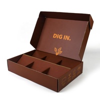 Boîte cadeau en carton ondulé avec logo personnalisé en or à chaud et insert en papier séparé pour l'emballage et l'expédition de biscuits et gâteaux de boulangerie