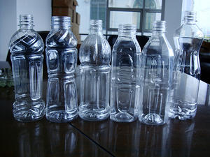 ماكينة قولبة زجاجات مياه بلاستيكية 4 تجويف بسعر رخيص من المصنع - Product Image 5