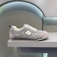 Nouvelles Chaussures Décontractées M577 pour Hommes – Baskets Blanches Basses à Lacets en Maille Respirante, Semelle Souple et Polyvalentes pour la Marche Printanière