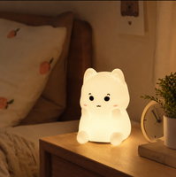 Veilleuse en silicone en forme d'ours, rechargeable, à intensité variable, lampe tactile, changement de couleur RVB, minuterie de 30 minutes, lumière portable pour chambre d'enfant